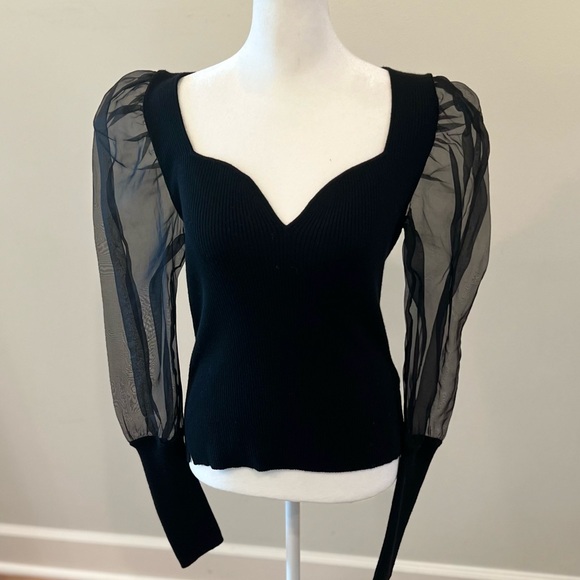 •Veronica Beard •Finian Puff Sleeve Sweetheart Top •Worn Once •Size: Small - Picture 8 of 10